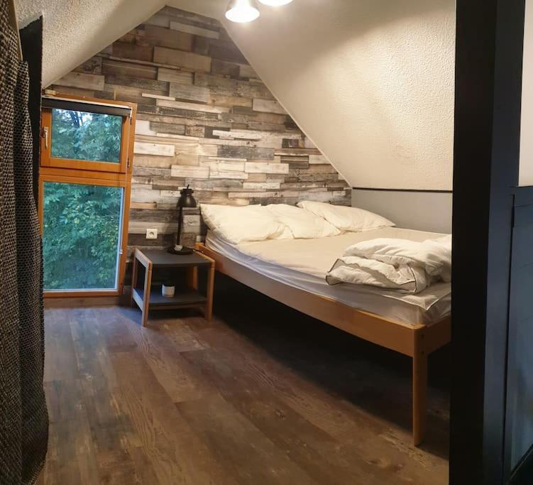 Gite N° 20, En Pleine Nature, Frontalier Signy-le-Petit Eksteriør bilde